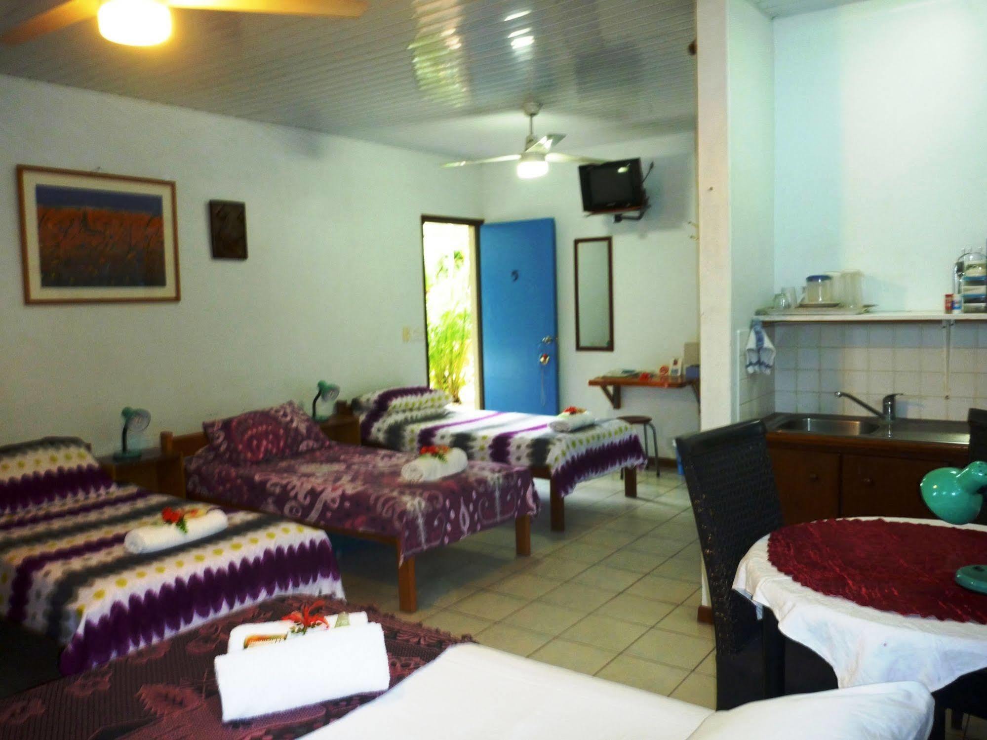 פורט וילה Travellers Budget Motel מראה חיצוני תמונה